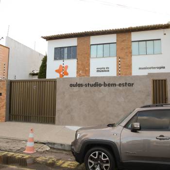 Faixada da Escola
